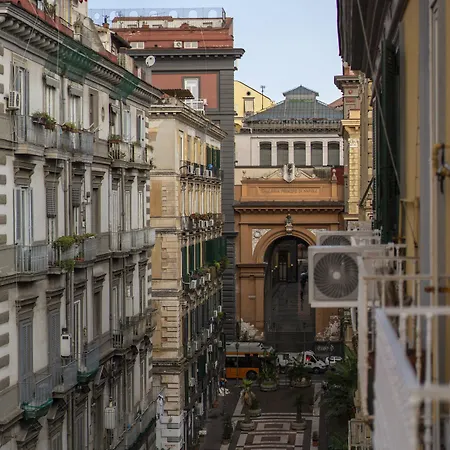 Bed and Breakfast Ciao Bellini Νάπολη